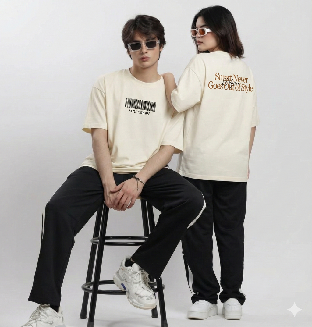 STYLE PAYS OFF Baggy Tee